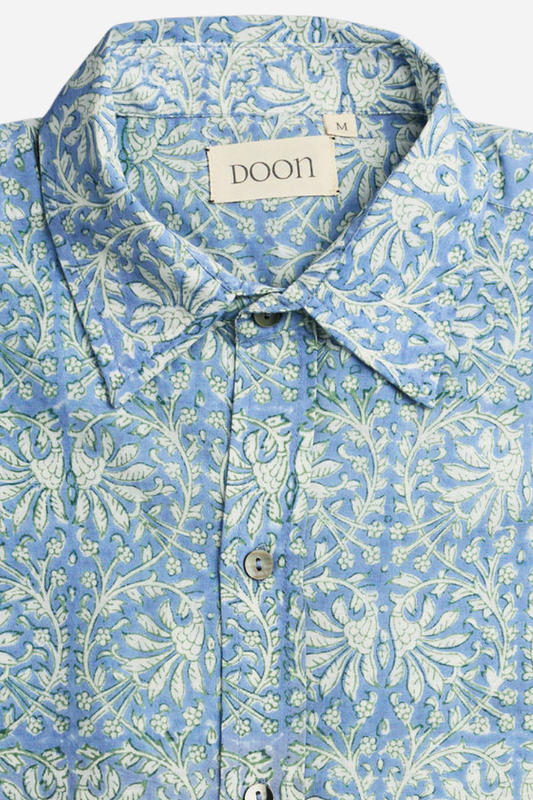 CLASSIC SHIRT - SKY BLUE & WHITE FLORAL SWIRLS