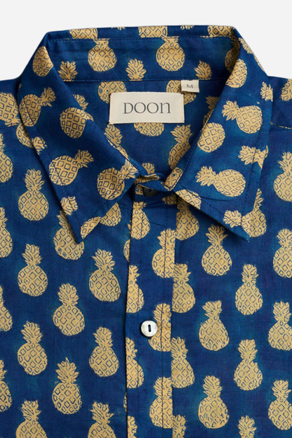 CLASSIC SHIRT - NAVY WITH BEIGE PINEAPPLES