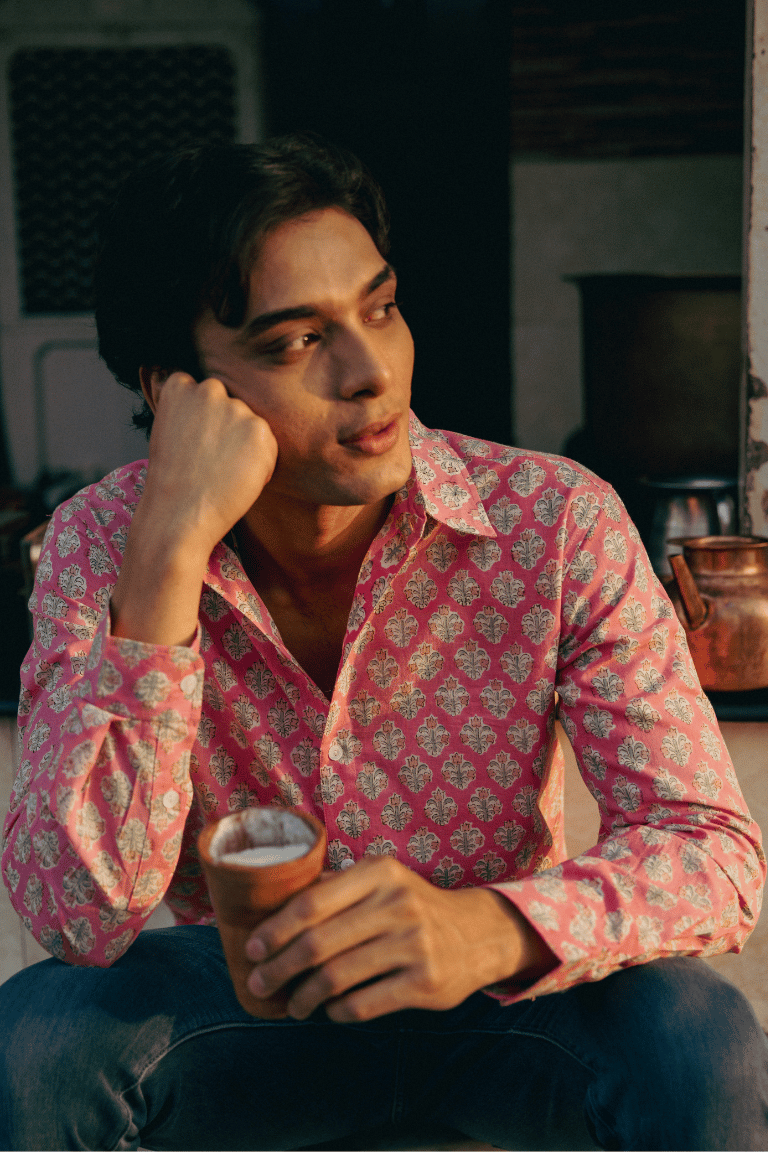CLASSIC SHIRT — PINK WITH BABY BLUE FLOWERS